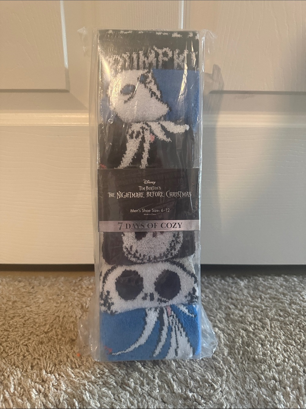 Disney The Nightmare Before Christmas Men’s Crew Socks - Blue & Black